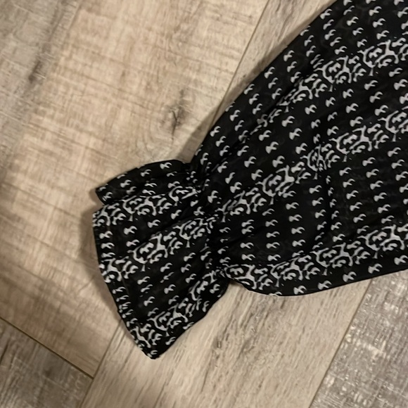 Fashion Mia Sheer Patterned Blouse - Picture 4 of 12